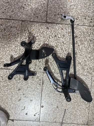 Pedane arretrate walter moto - pedane,